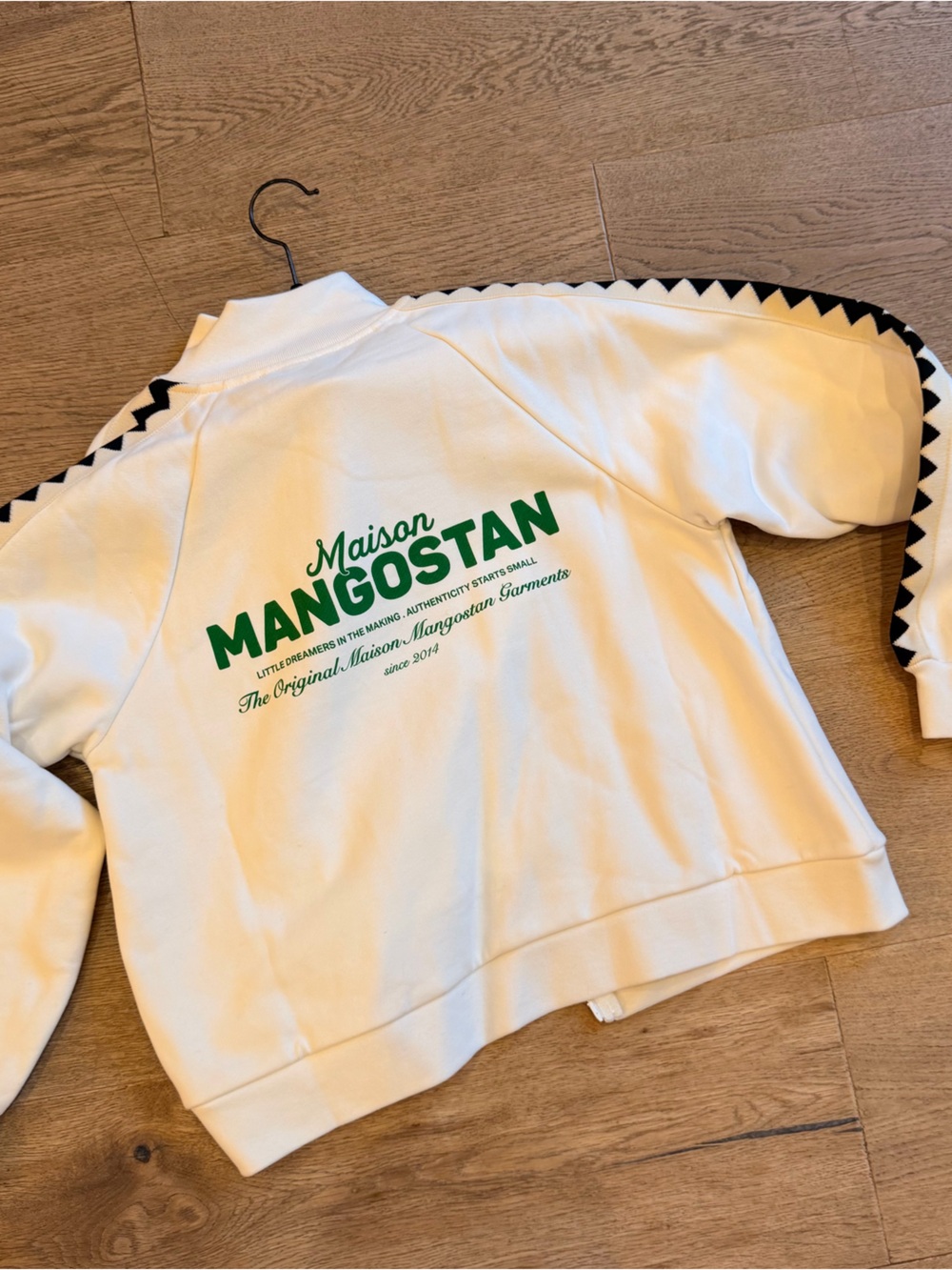 Maison Mangostan White Crewneck Sweatshirt Jacket with Green text NWT